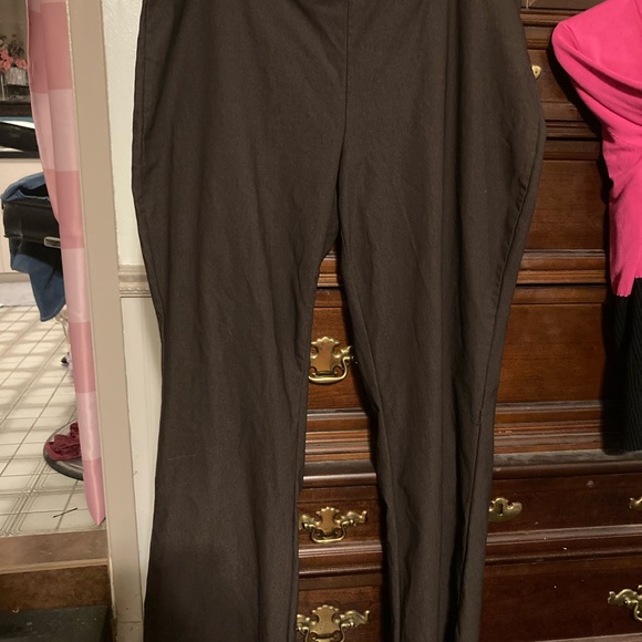 Pants - Picture 2 of 11